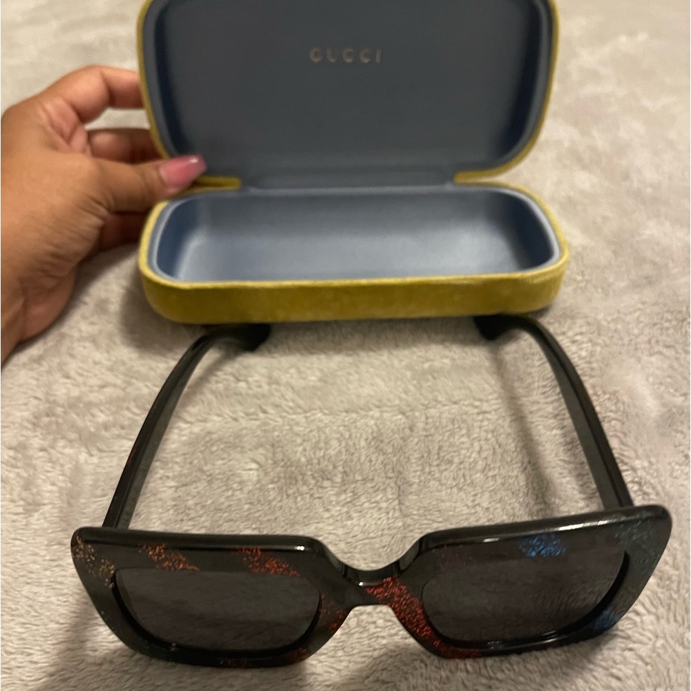 Gucci sunglasses